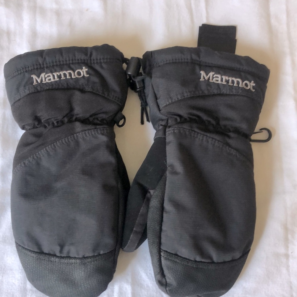 Marmot winter gloves - kids size small